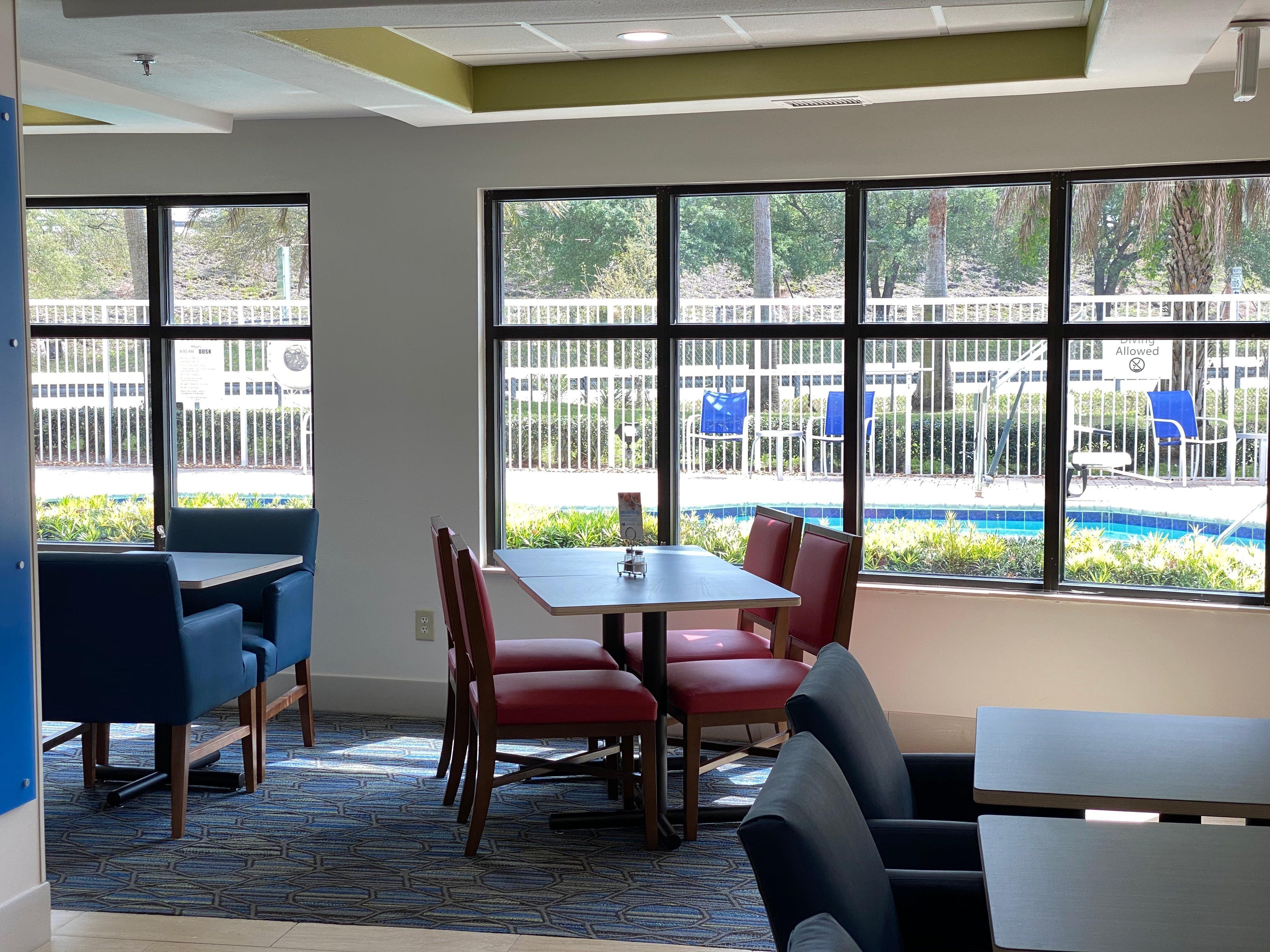 Holiday Inn Express Hotel & Suites Jacksonville-Blount Island By Ihg Екстер'єр фото